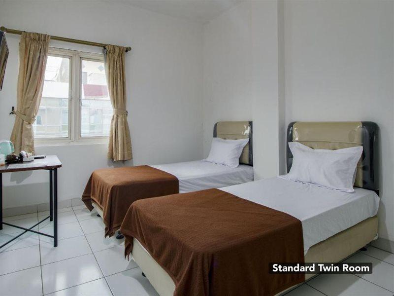 Hotel Arjuna Bekasi Exteriér fotografie