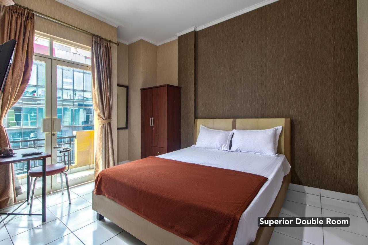 Hotel Arjuna Bekasi Exteriér fotografie