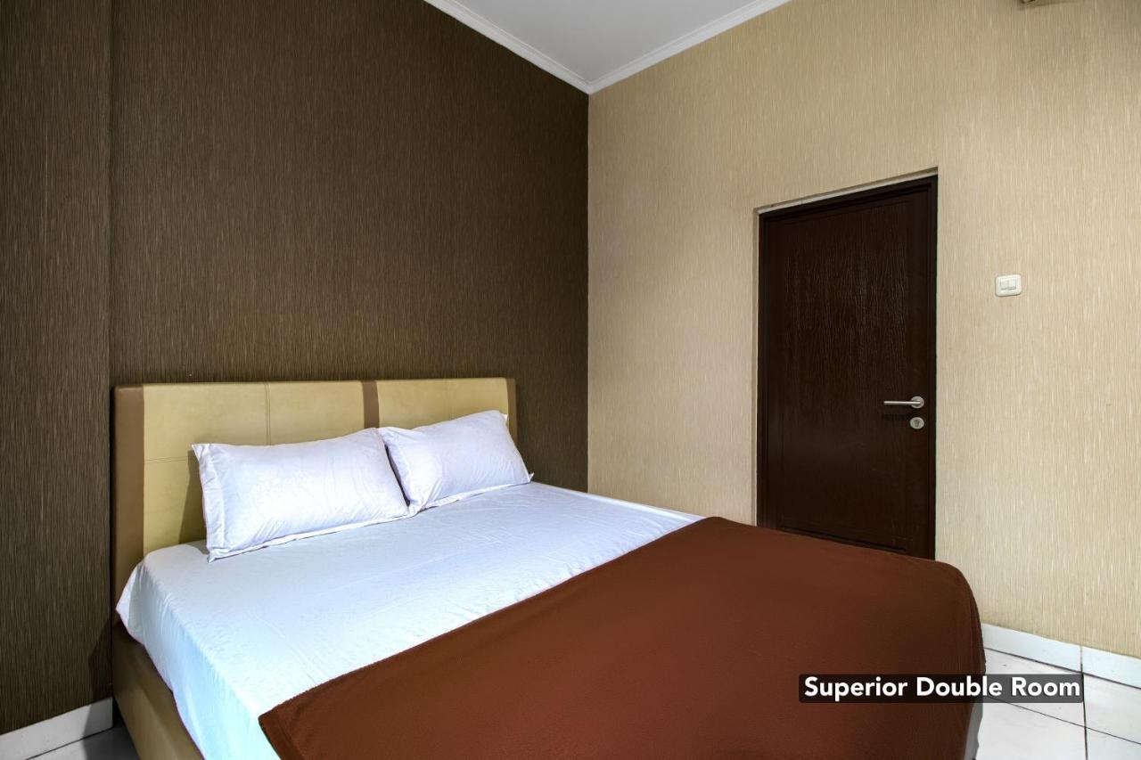 Hotel Arjuna Bekasi Exteriér fotografie