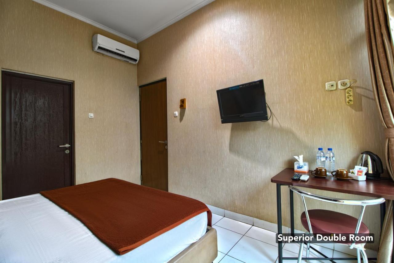 Hotel Arjuna Bekasi Exteriér fotografie
